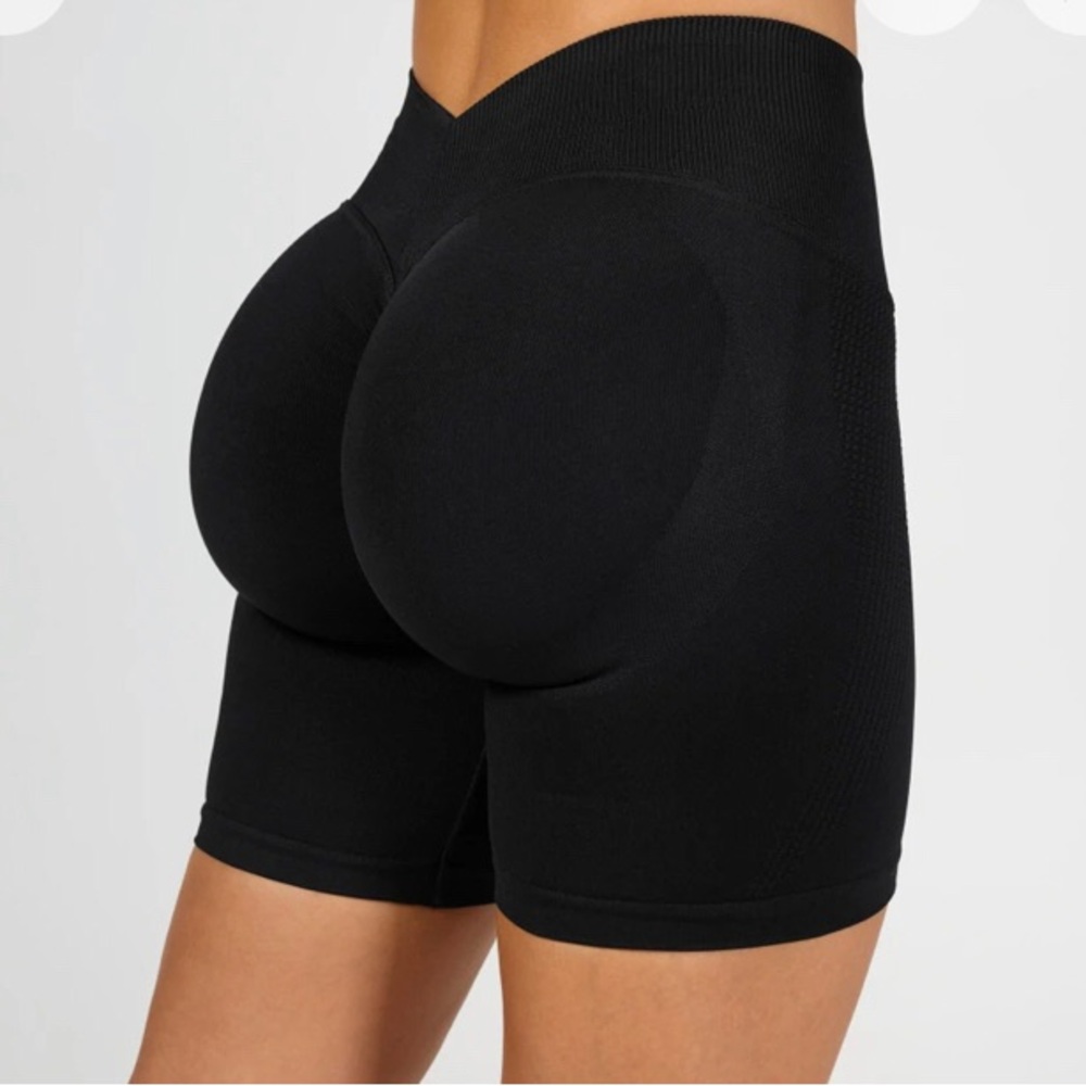 Prozis Women's Black Athletic Shorts - Picture 4 of 8